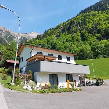 Haus Bazigg Apartment Klosterle am Arlberg Exterior foto