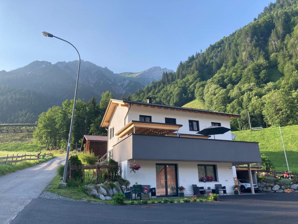 Haus Bazigg Apartment Klosterle am Arlberg Exterior foto