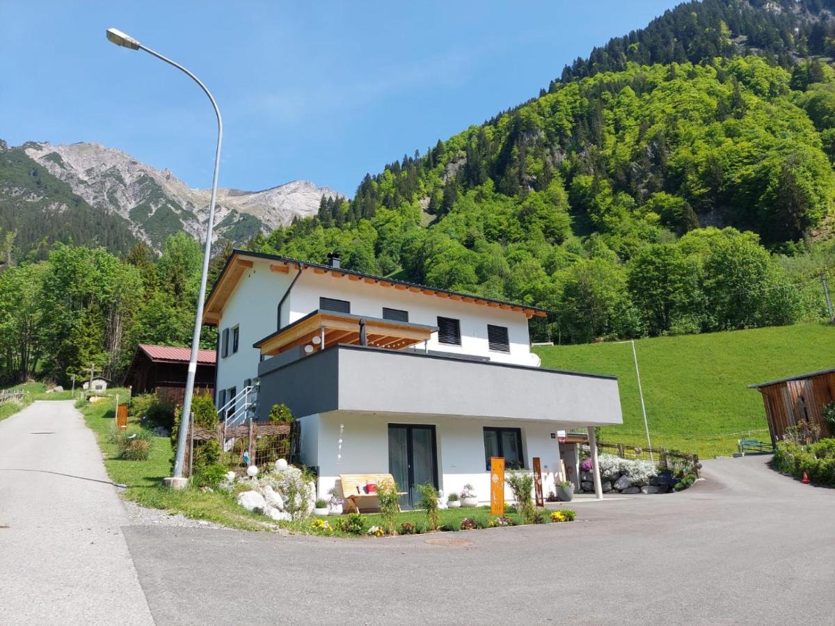 Haus Bazigg Apartment Klosterle am Arlberg Exterior foto